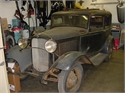 1932_ford_stock_sedan (01)